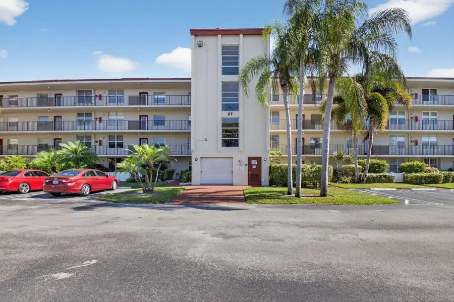 27 Abbey Lane #207, Delray Beach, FL 33446 - #2