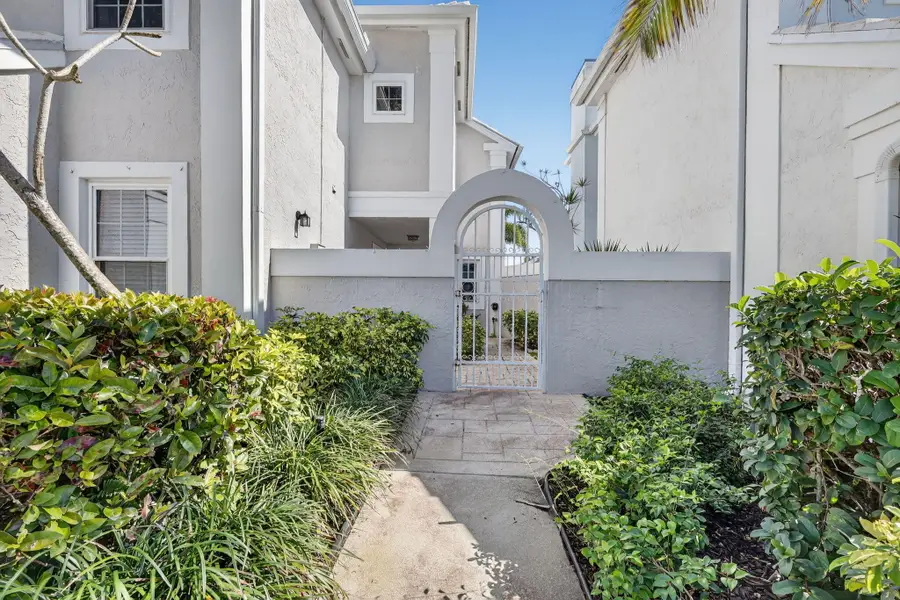 45 Windsor Lane, Palm Beach Gardens, FL 33418 - #3