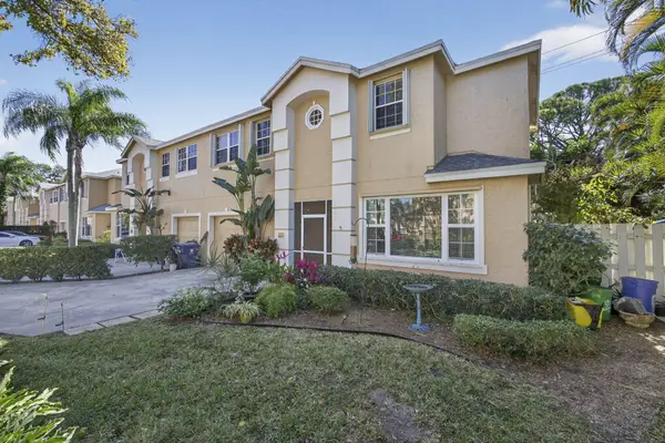 310 Laurel Oaks Way, Jupiter, FL 33458