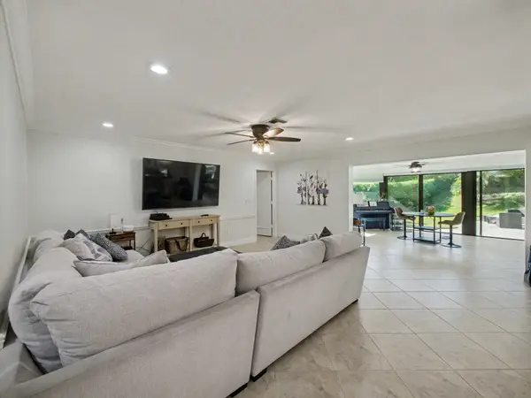 720 Muirfield Circle, Atlantis, FL 33462