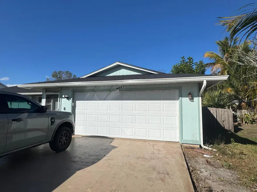 607 SE Dean Terrace, Port Saint Lucie, FL 34984 - #2