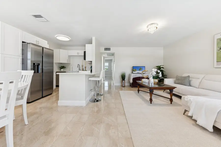 71 Northampton D, West Palm Beach, FL 33417 - #3