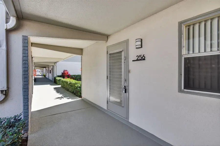 256 Flanders F, Delray Beach, FL 33484 - #2