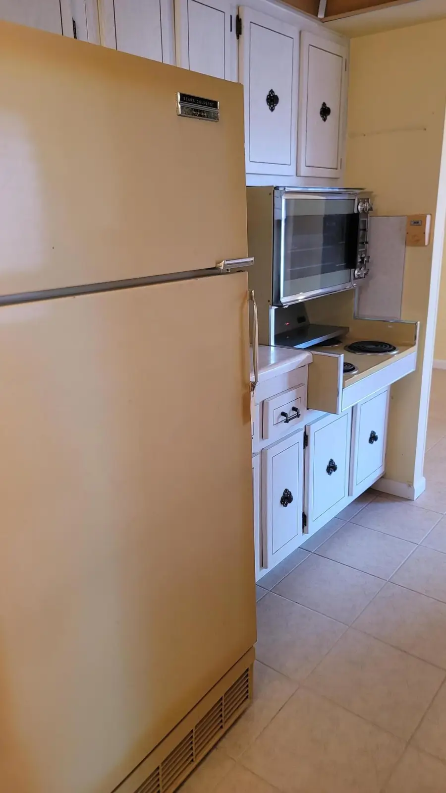 22 Golfs Edge #A, West Palm Beach, FL 33417 - #2