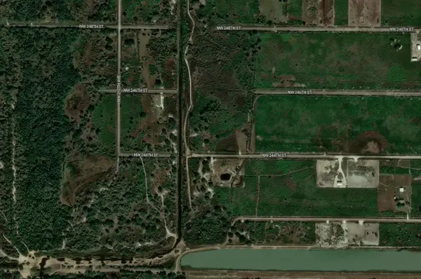 20735 NW 244th Street, Okeechobee, FL 34972