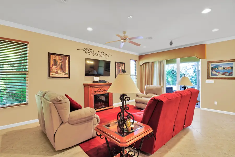 3214 Sussex Way, Vero Beach, FL 32966 - #3