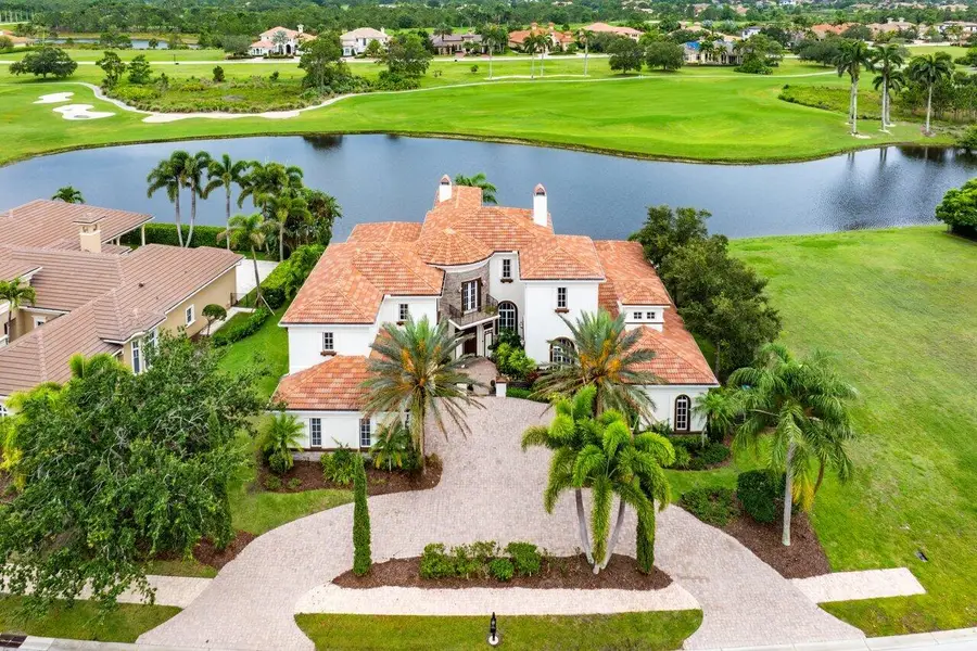 126 SE Mira Lavella, Port Saint Lucie, FL 34987 - #2