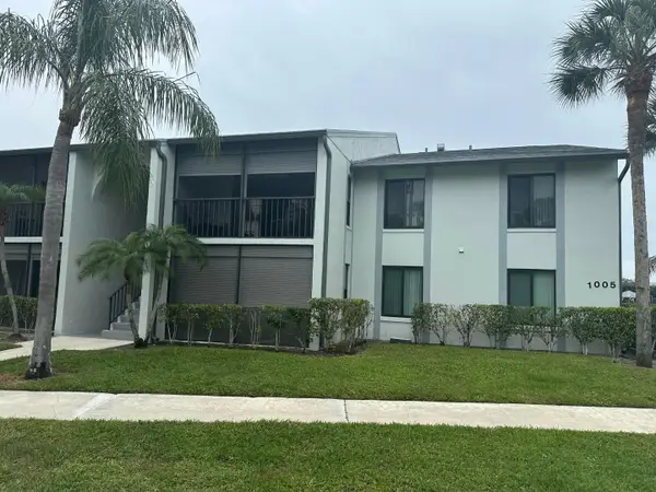 1005 Green Pine Blvd H-2, West Palm Beach, FL 33409