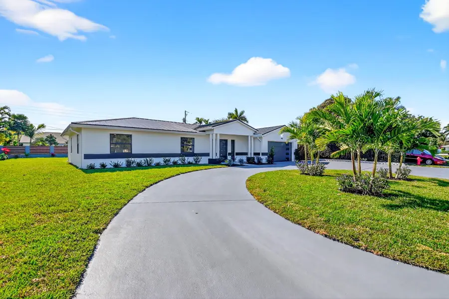 1410 Beta Court N, West Palm Beach, FL 33406 - #3