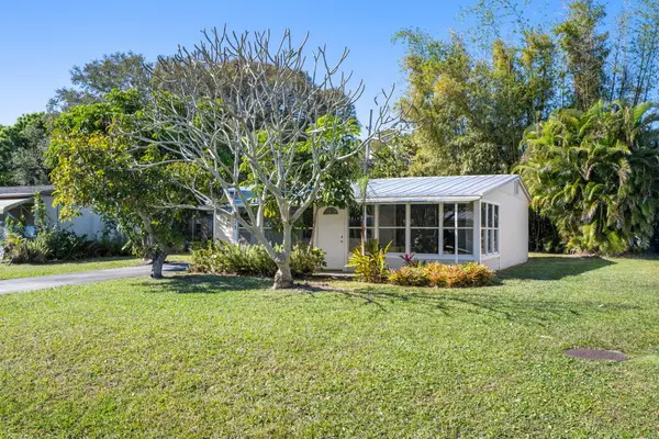 1471 4th Court, Vero Beach, FL 32960