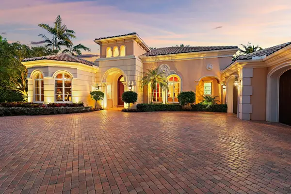 11756 Elina Court, Palm Beach Gardens, FL 33418