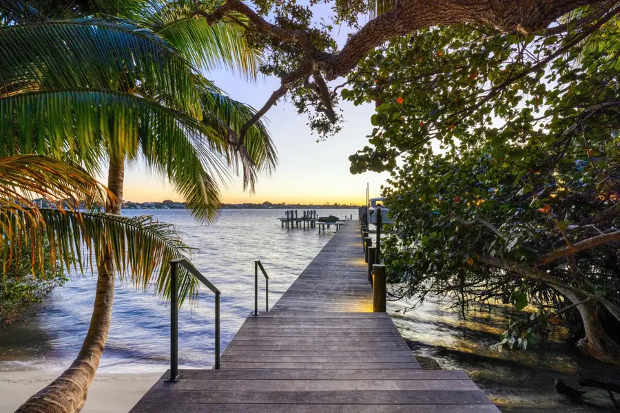 109 S River Road, Sewalls Point, FL 34996 - #3