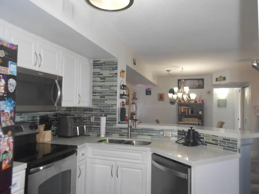 1000 Scotia Drive #304, Hypoluxo, FL 33462 - #3