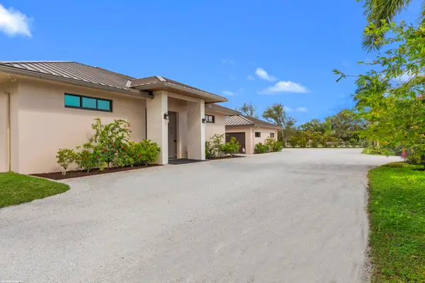 16219 Hollow Tree Lane, Wellington, FL 33470