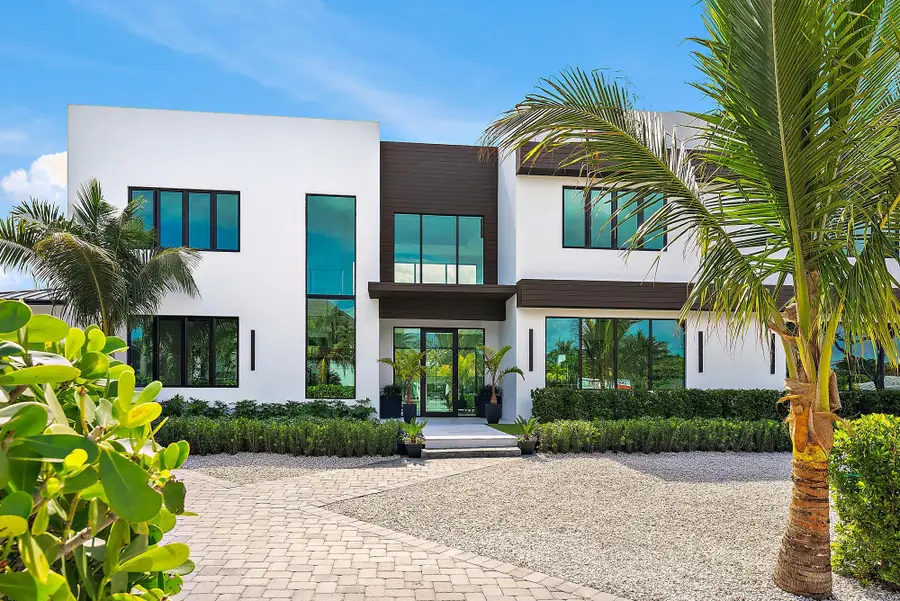 706 Lakeside Circle, North Palm Beach, FL 33408 - #2