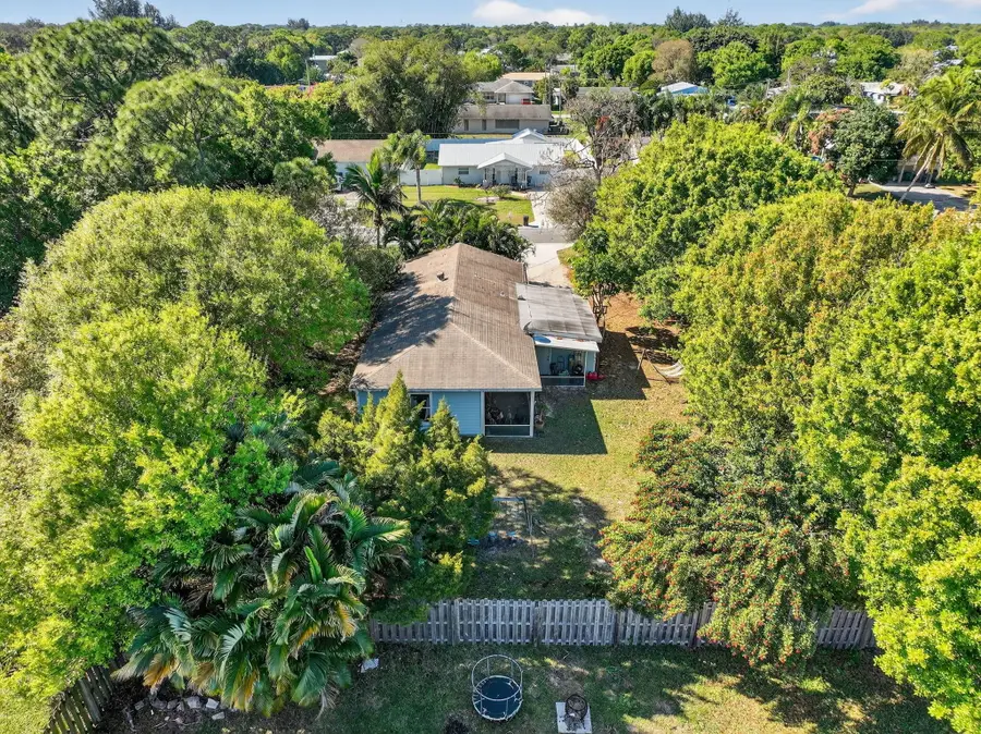 5210 Palm Drive, Fort Pierce, FL 34982 - #2