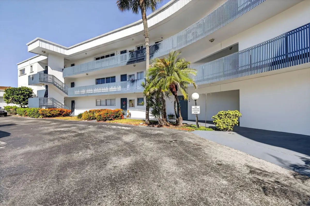 200 Waterway Drive S #104, Lantana, FL 33462 - #1