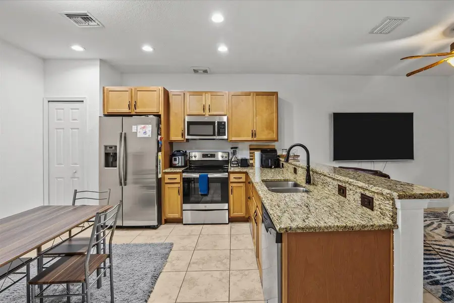 1007 NE Trailside Run, Port Saint Lucie, FL 34983 - #2