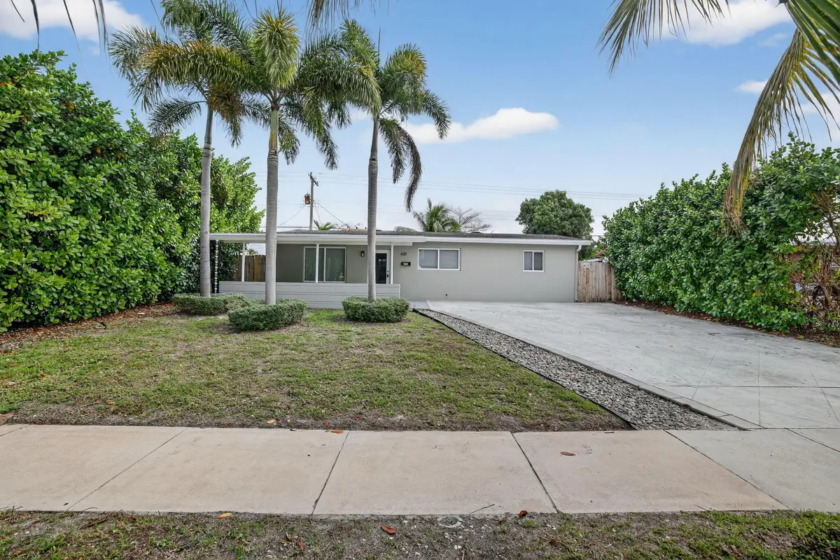 631 N 70th Avenue, Hollywood, FL 33024 - #1