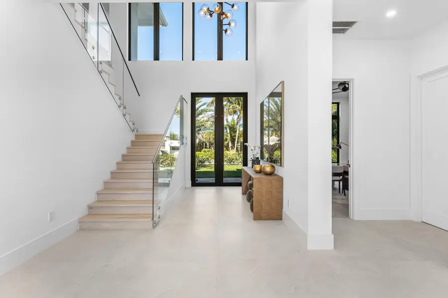 368 Churchill Road, West Palm Beach, FL 33405 - #3