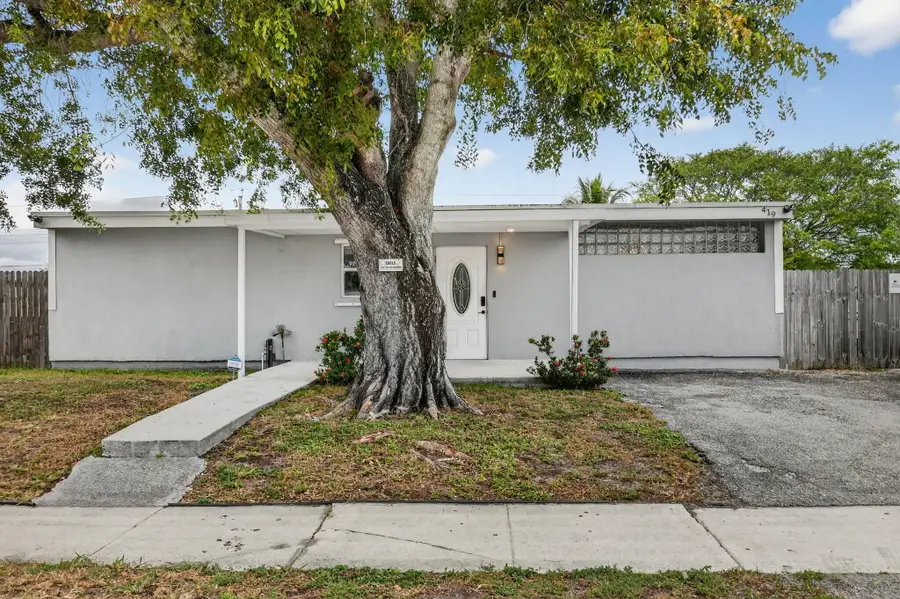 419 Cheyenne Drive, Lantana, FL 33462 - #2