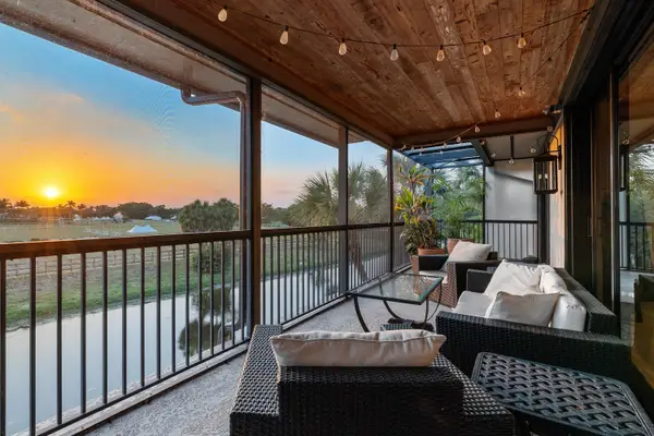 2785 Polo Island Drive #J301, Wellington, FL 33414