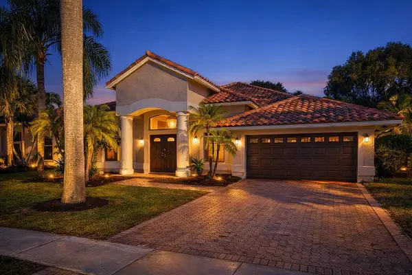 19712 Dinner Key Drive, Boca Raton, FL 33498