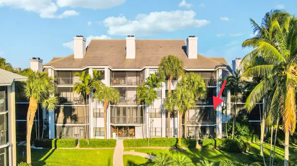 122 Bay Colony Drive N, North Palm Beach, FL 33408