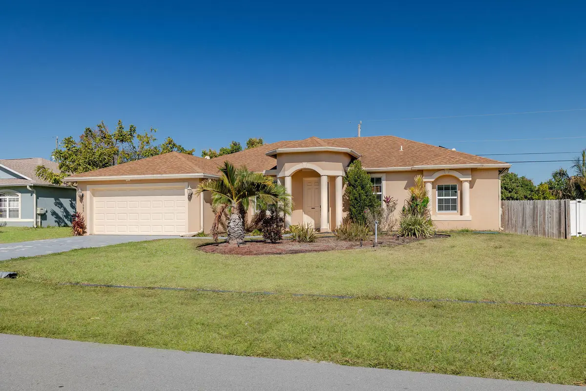 1585 SW Merchant Lane, Port Saint Lucie, FL 34953 - #1