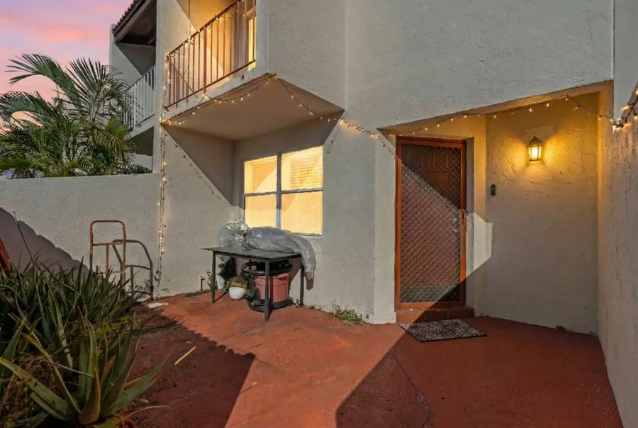 5909 SW 36th Court #14, Davie, FL 33314 - #2