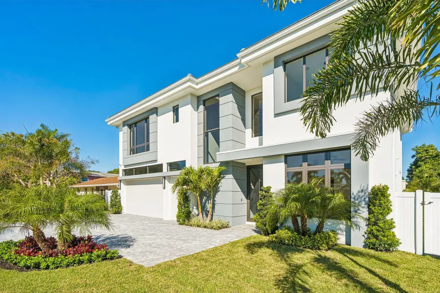 261 NW 8th Street, Boca Raton, FL 33432 - #2