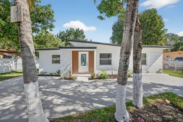 13685 NW 3rd Avenue, North Miami, FL 33168