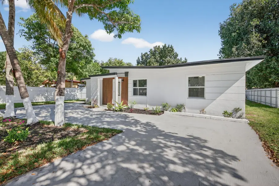 13685 NW 3rd Avenue, North Miami, FL 33168 - #2