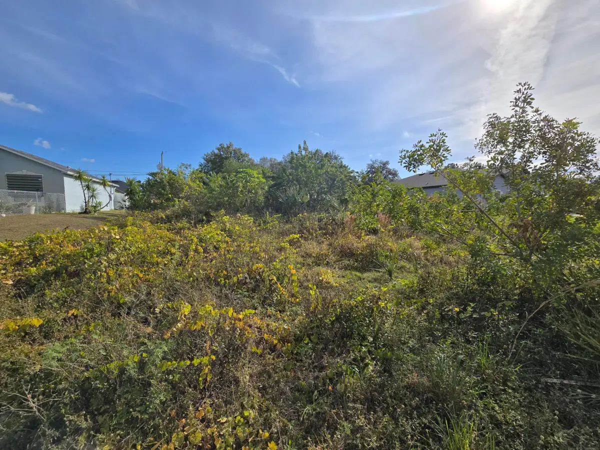 8016 104th Court, Vero Beach, FL 32967 - #1