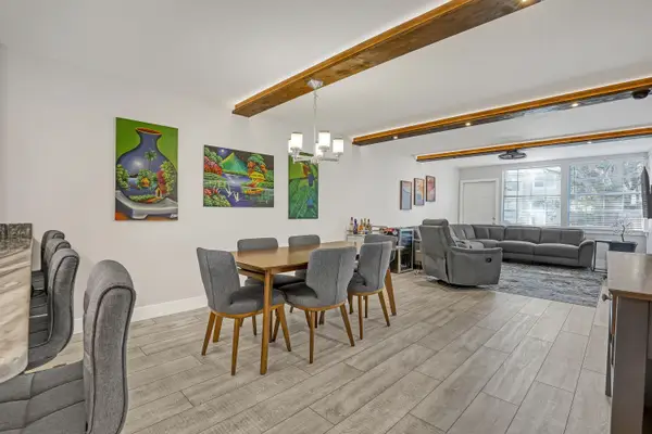 204 Palm Beach Trace Drive #204, West Palm Beach, FL 33411