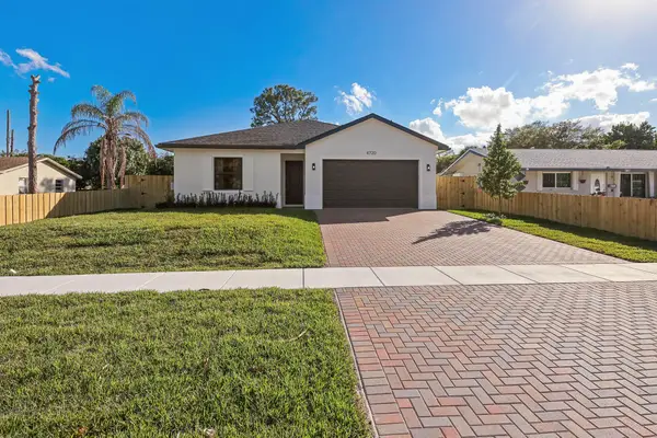 4720 Pine Cone Lane, West Palm Beach, FL 33417