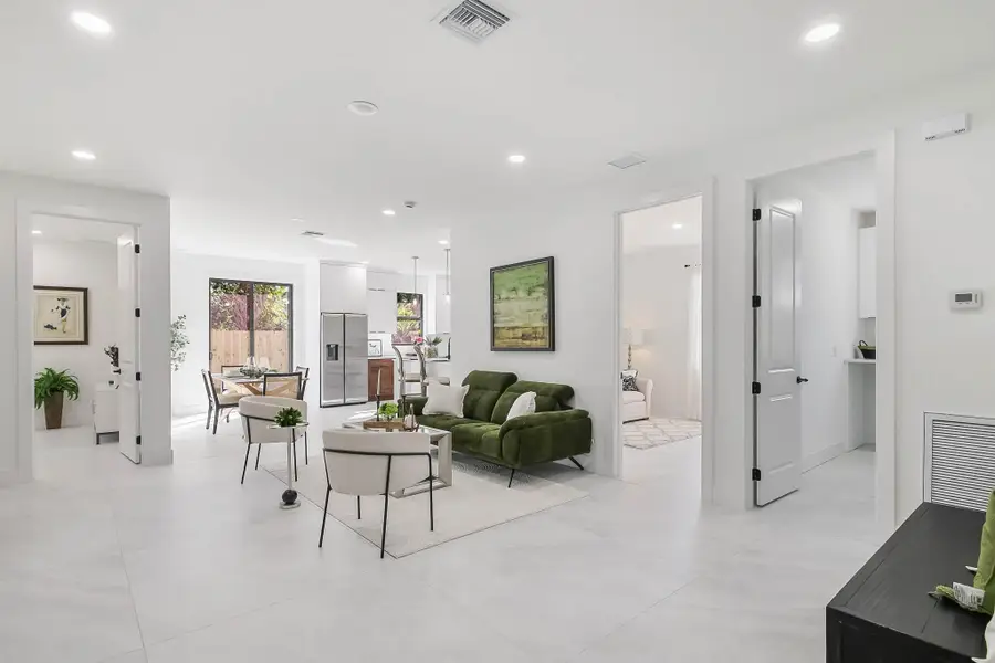 4720 Pine Cone Lane, West Palm Beach, FL 33417 - #3