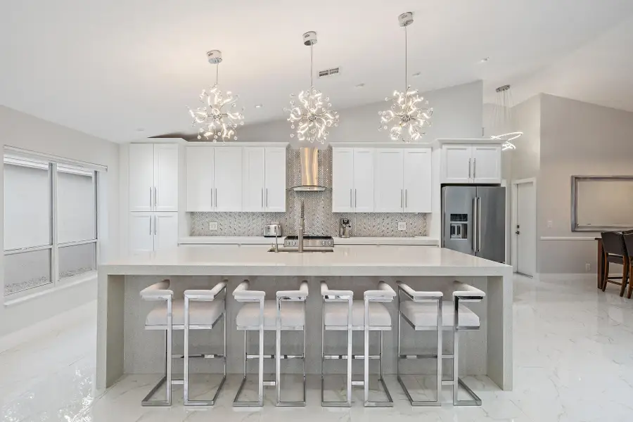 1077 Siena Oaks Circle E, Palm Beach Gardens, FL 33410 - #2