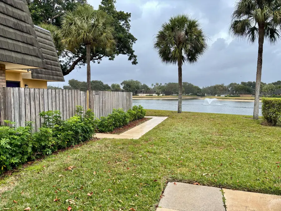 2435 24th Way, West Palm Beach, FL 33407 - #2