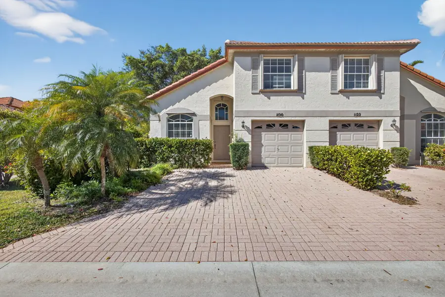 1120 Via Jardin, Palm Beach Gardens, FL 33418 - #2
