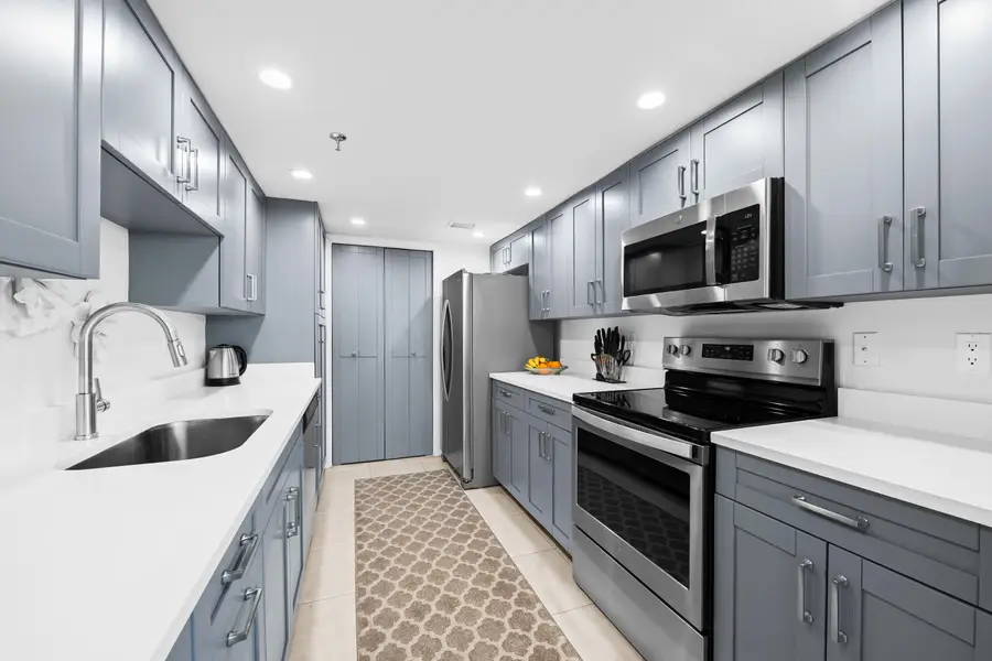 859 Jeffery Street #306, Boca Raton, FL 33487 - #2