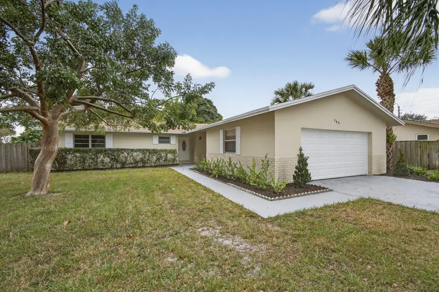 102 Meadowlark Drive, West Palm Beach, FL 33411 - #2