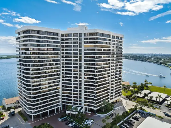 100 Lakeshore Drive #252, Juno Beach, FL 33408
