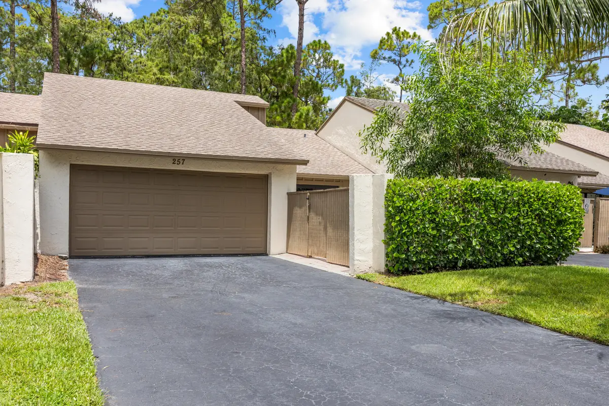 257 Pleasant Wood Drive, Wellington, FL 33414 - #1