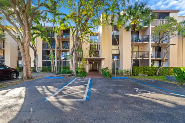 14221 SW 88th Street #303c, Miami, FL 33186