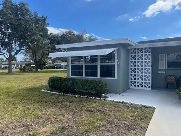 910 S South Drive #A, Delray Beach, FL 33445