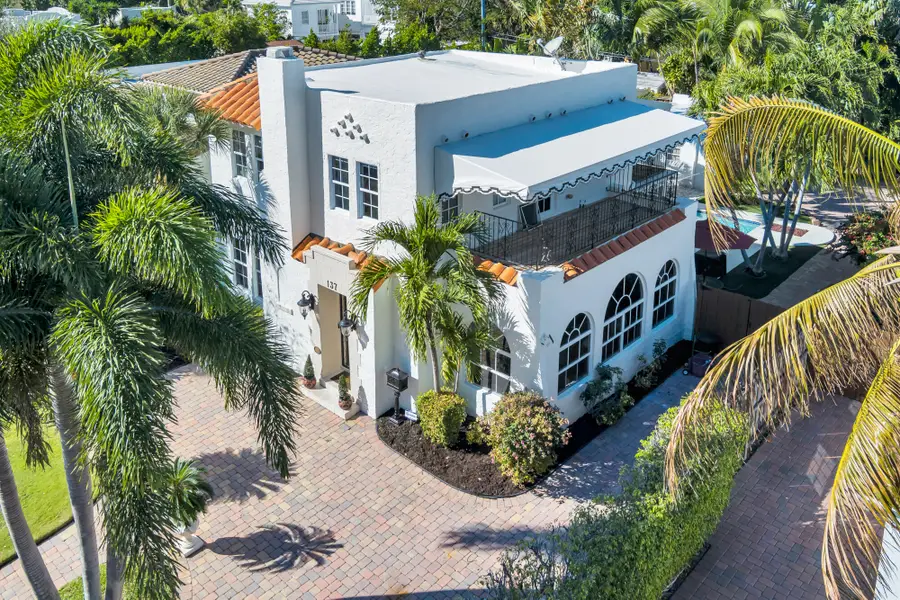 137 Edgewood Drive, West Palm Beach, FL 33405 - #2