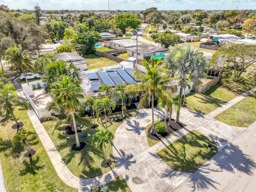 1409 NW 58th Avenue, Margate, FL 33063 - #2