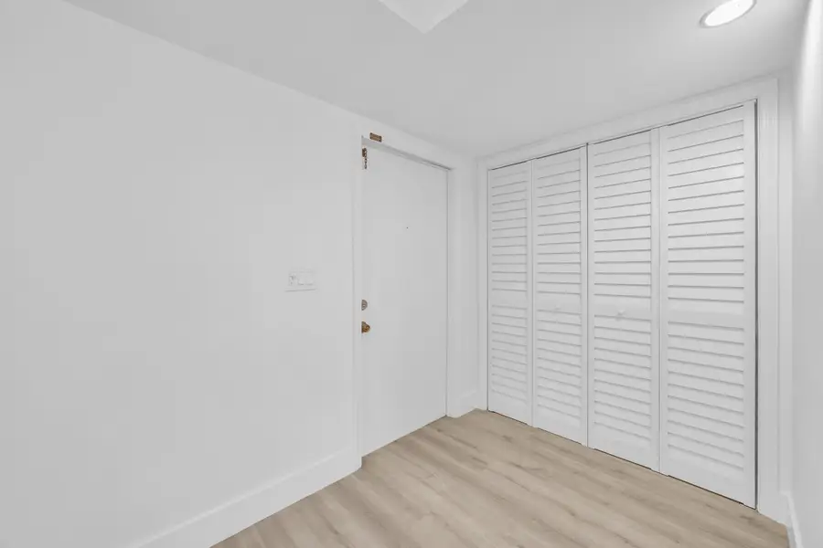 1250 Sugar Sands Boulevard #110, Riviera Beach, FL 33404 - #3