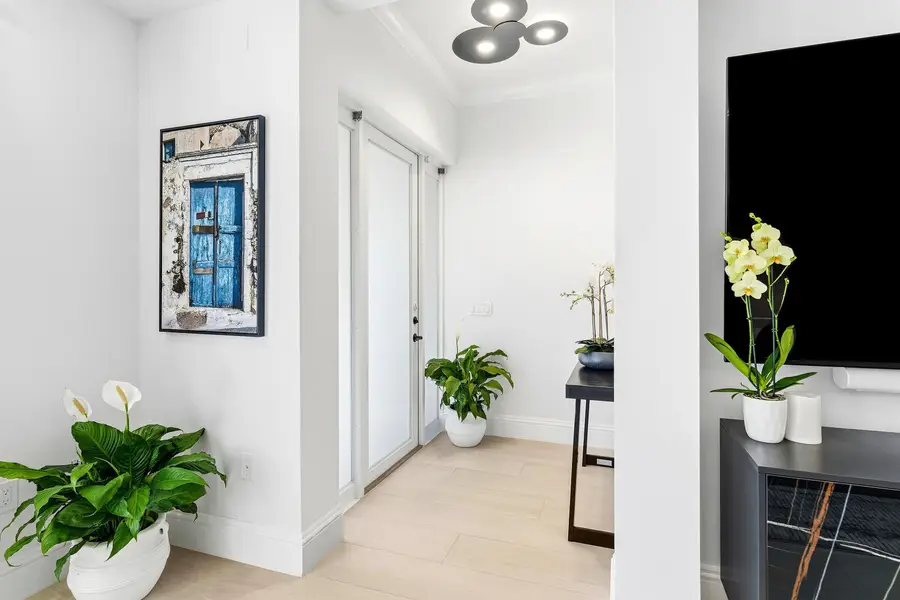 122 SE 6th Avenue #3, Delray Beach, FL 33483 - #3